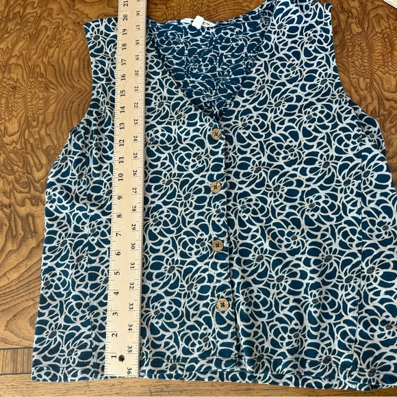 Fat Face Teal and White Swirl Blouse. Size 8 - Picture 10 of 11